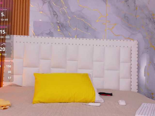 naughtyebonyy's BongaCams show and profile