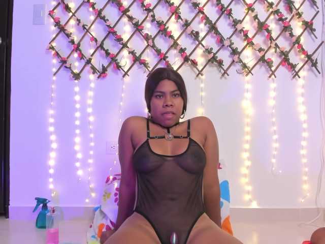 naughtyebonyy's BongaCams show and profile