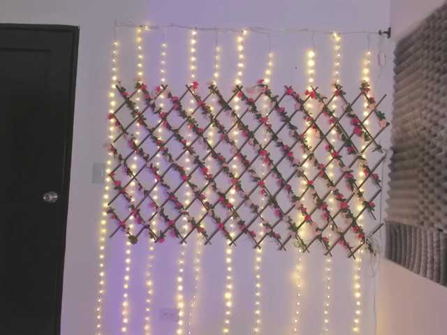 naughtyebonyy's BongaCams show and profile