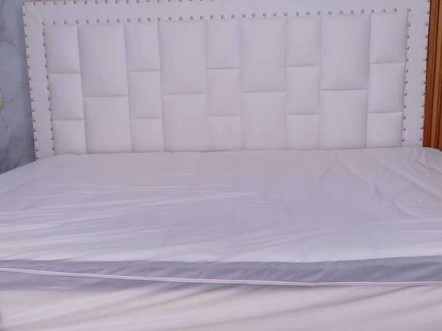 naughtyebonyy's BongaCams show and profile