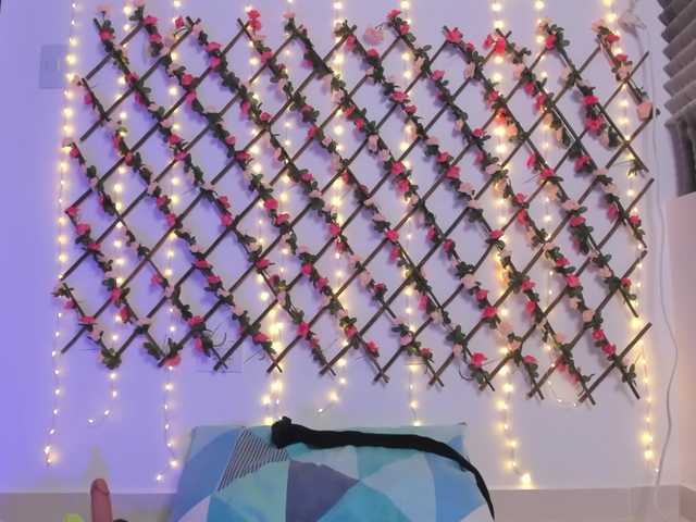 naughtyebonyy's BongaCams show and profile