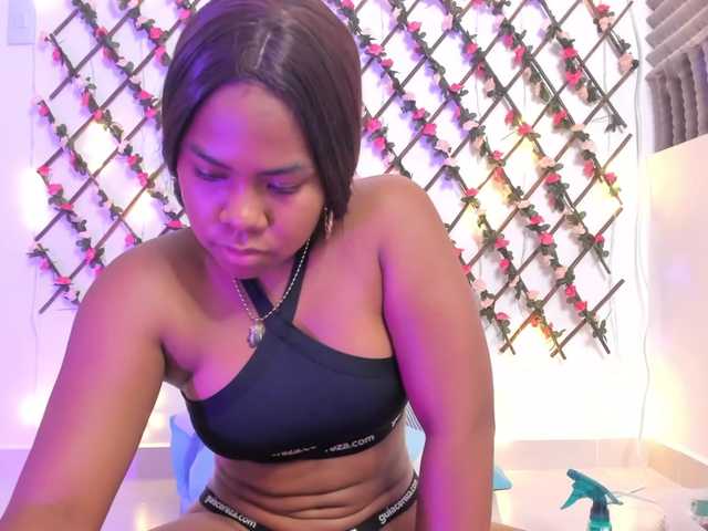 naughtyebonyy's BongaCams show and profile