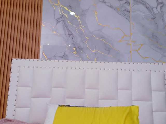 naughtyebonyy's BongaCams show and profile