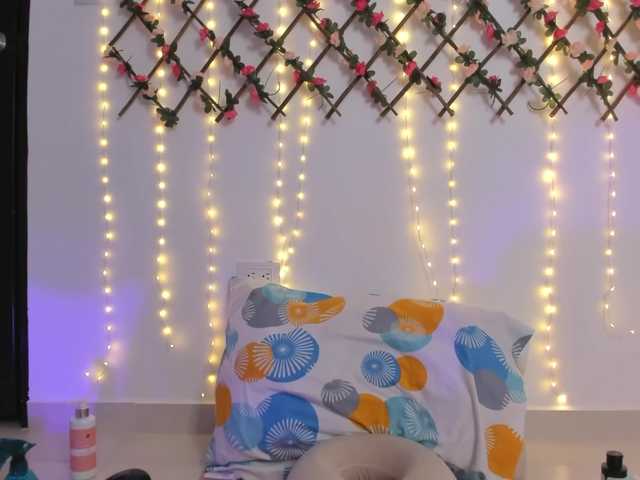 naughtyebonyy's BongaCams show and profile