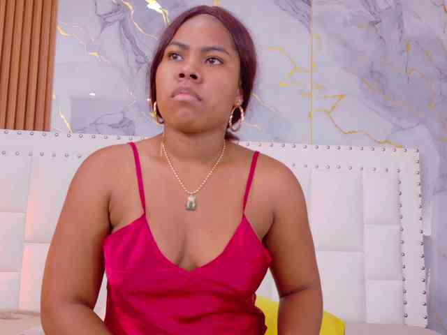 naughtyebonyy webcam