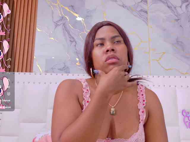 naughtyebonyy webcam