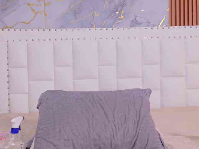 naughtyebonyy webcam