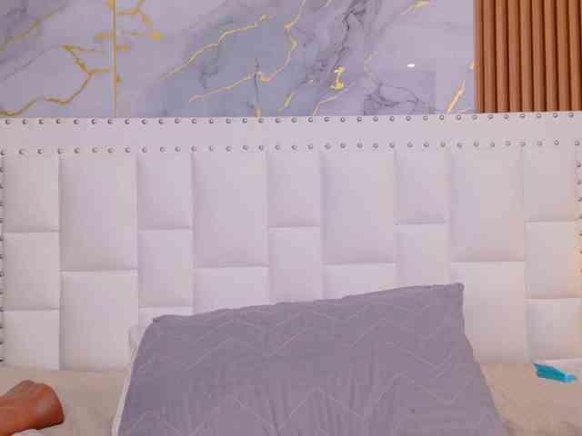 naughtyebonyy naughtyebonyy