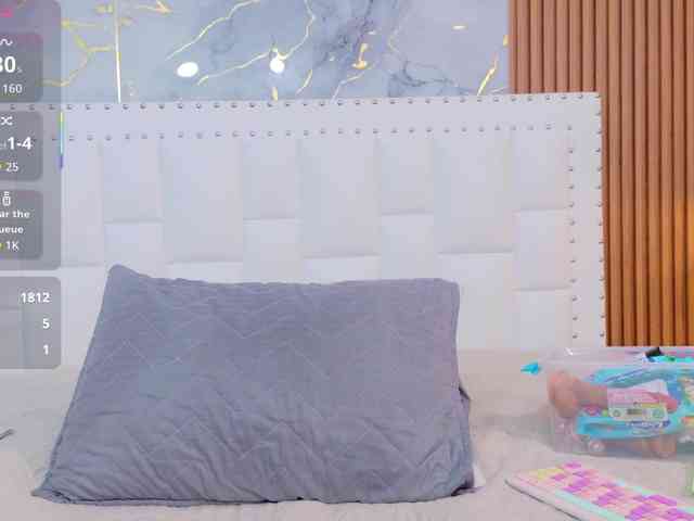 naughtyebonyy webcam