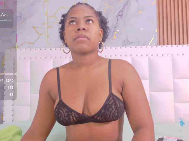 naughtyebonyy webcam