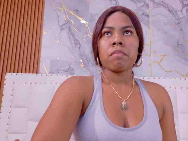 naughtyebonyy webcam