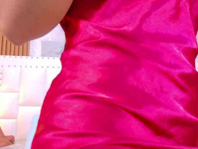 naughtyebonyy webcam