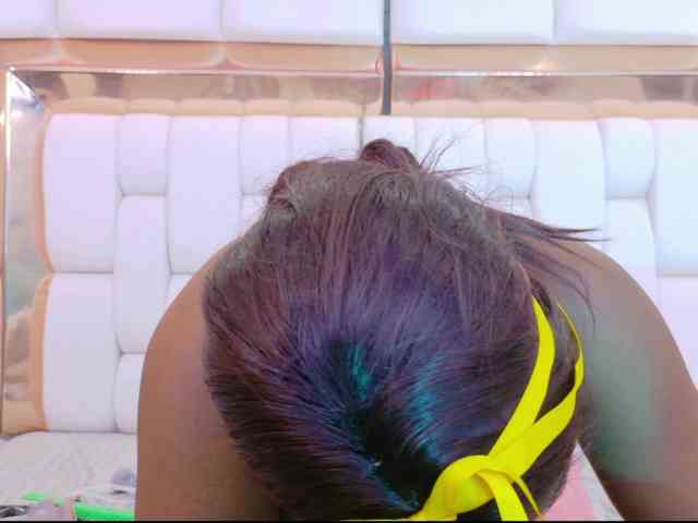 naughtyebonyy webcam