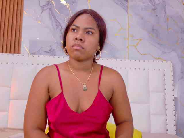 naughtyebonyy webcam