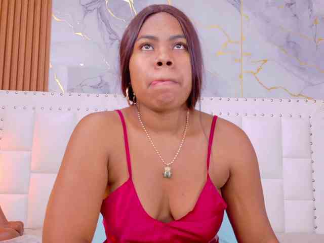 naughtyebonyy webcam