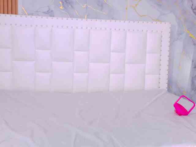 naughtyebonyy naughtyebonyy