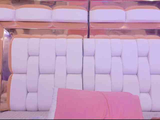 naughtyebonyy webcam