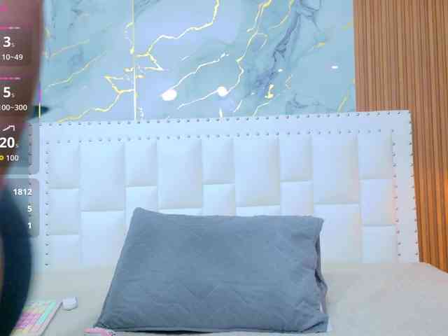 naughtyebonyy webcam