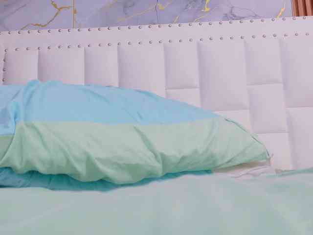 naughtyebonyy webcam