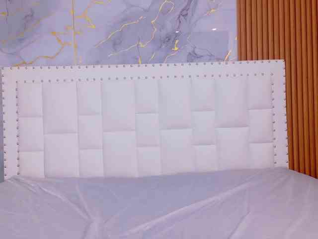 naughtyebonyy webcam