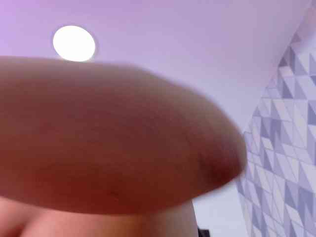 naughtyebonyy webcam