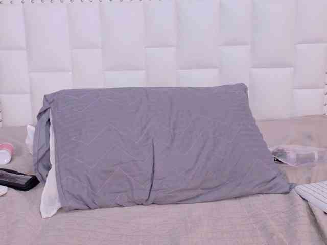 naughtyebonyy webcam