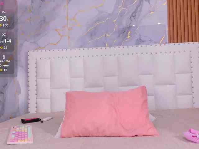 naughtyebonyy webcam