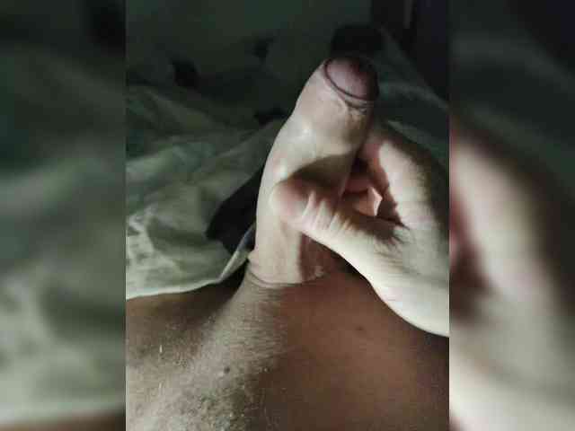 Spiderf Live Webcam on BongaCams