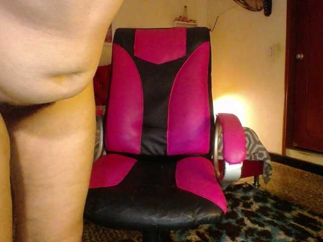 danielle-rose's BongaCams show and profile