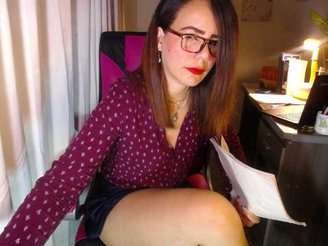 danielle-rose's BongaCams show and profile