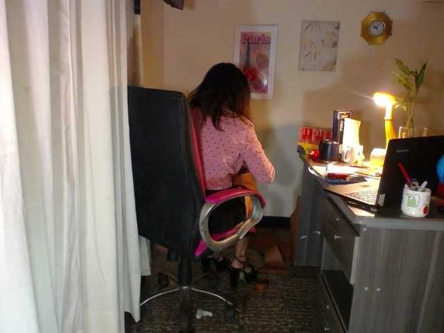 danielle-rose's BongaCams show and profile