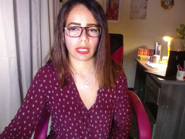 danielle-rose's BongaCams show and profile