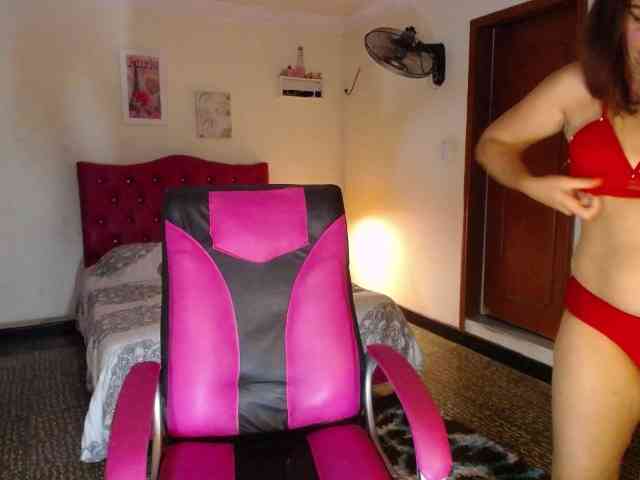 danielle-rose webcam