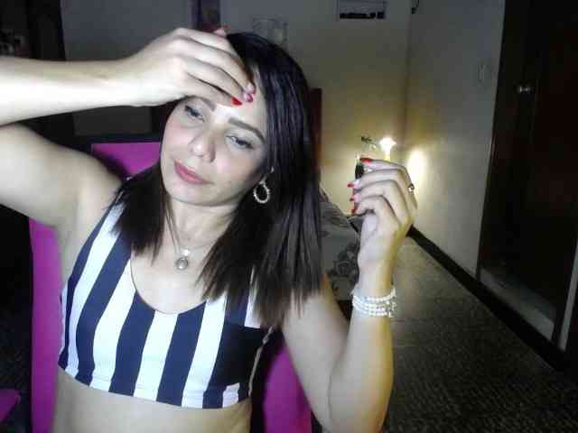 danielle-rose webcam
