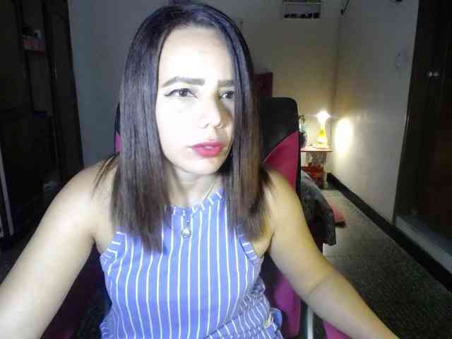 danielle-rose webcam