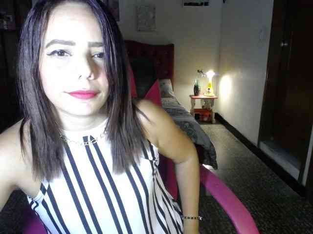 danielle-rose webcam
