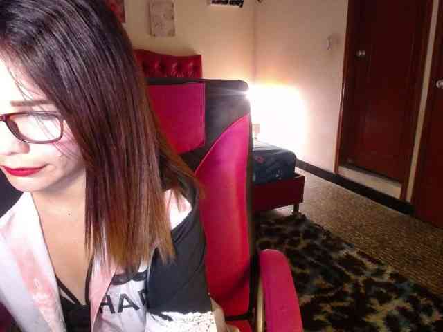 danielle-rose webcam