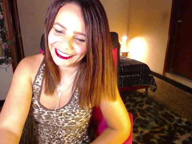 danielle-rose webcam