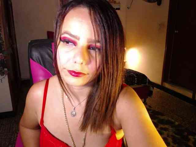 danielle-rose webcam