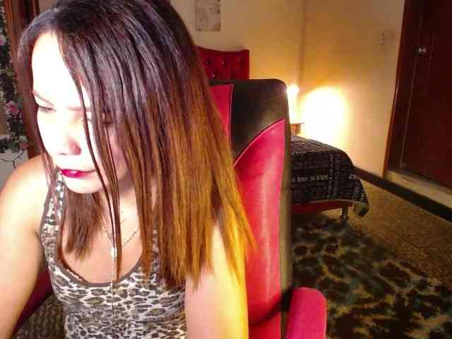 danielle-rose webcam