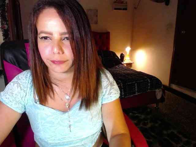 danielle-rose webcam