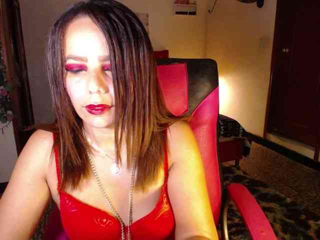 danielle-rose webcam