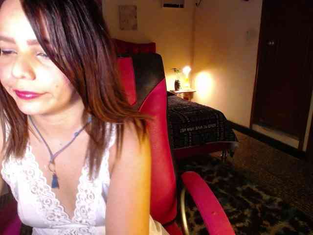 danielle-rose webcam