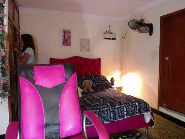 danielle-rose webcam