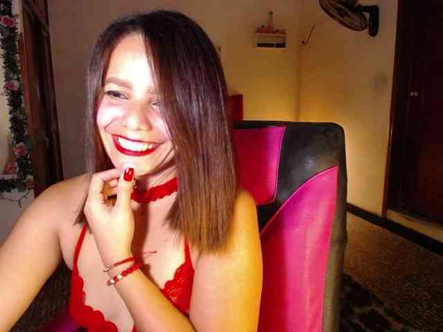 danielle-rose webcam