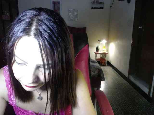 danielle-rose webcam