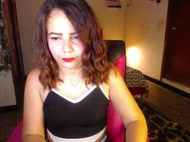 danielle-rose webcam