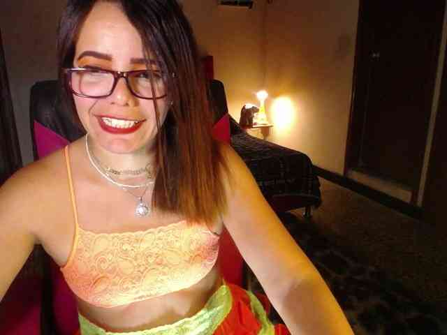 danielle-rose webcam