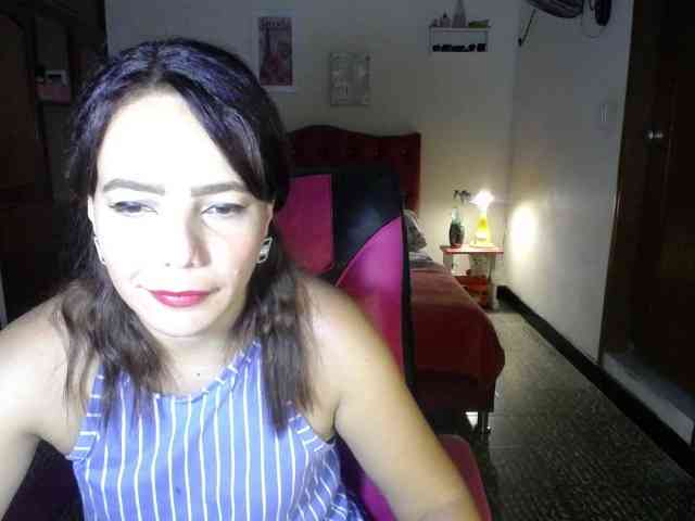 danielle-rose webcam