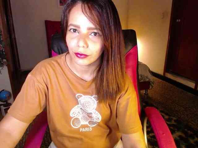 danielle-rose webcam